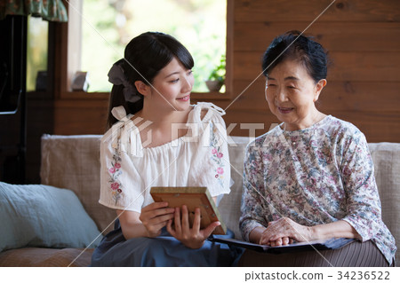 祖母孫子 祖母孫子 34236522