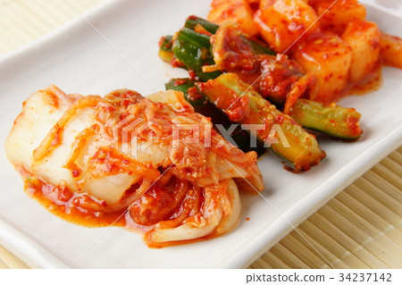 Assorted kimuchi 34237142