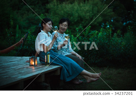 祖母孫女酒吐司 祖母孫女酒吐司 34237201