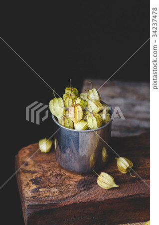 Ground Cherries Ground Cherries 34237478