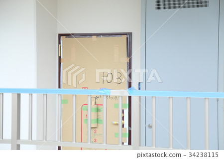 New construction image 34238115