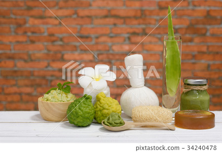 Spa aromatherapy and hair treatment  34240478