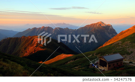 Kai Komagatake，Yatsugatake，Senjo Hut，在Senjogatake看到的夕陽染色 34247576