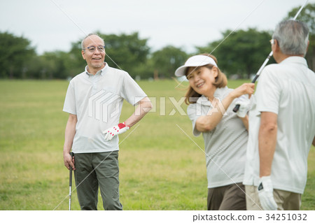 Golf active senior golf course image 34251032