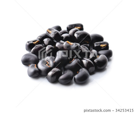 Beans isolated on white background Beans isolated on white background 34253415