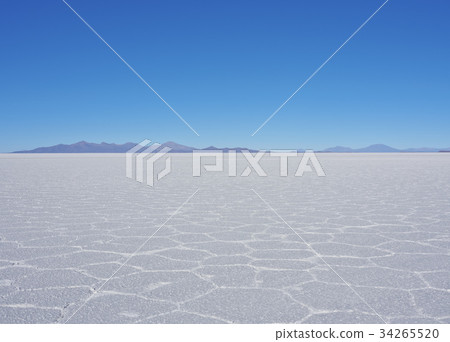 Salar de Uyuni Salar de Uyuni 34265520