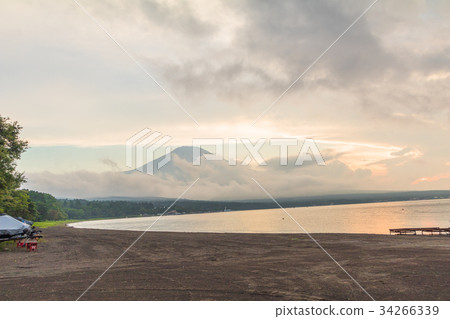 Mt. Fuji with sun rays of sunset at  Kawaguchiko  34266339