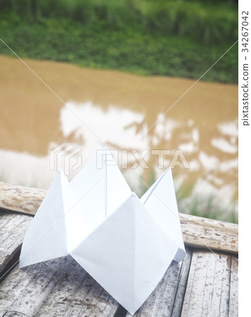Paper fortune teller 34267042