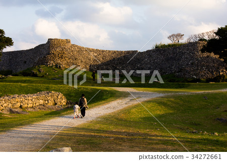 黃昏Nakijin城堡廢墟 黃昏Nakijin城堡廢墟 34272661