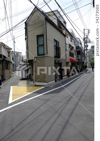 A Quitet Residential area in Tokyo, japan A Quitet Residential area in Tokyo, japan 34273088