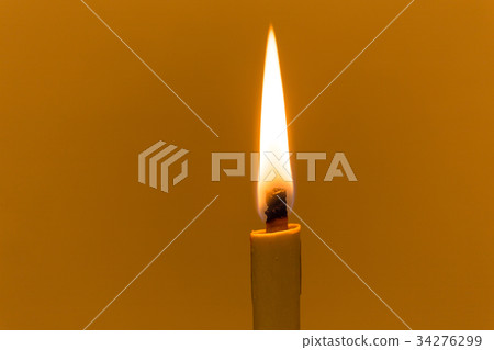 Japanese candles 34276299