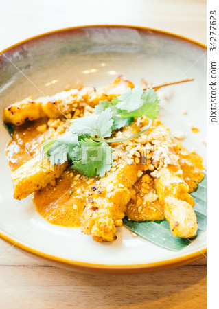 Chicken satay Chicken satay 34277628