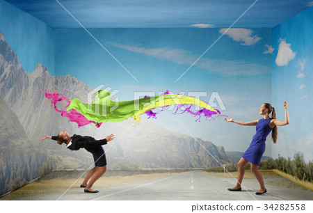 Let's make it clear 34282558