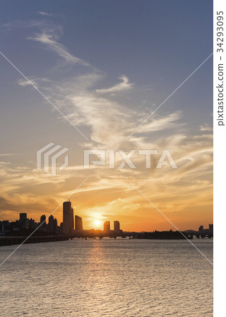 63 Building, LG Twin Tower, Wonhyo Bridge, Han River Municipal Park, Yeouido, Yeongdeungpo-gu, Han River, Seoul 63 Building, LG Twin Tower, Wonhyo Bridge, Han River Municipal Park, Yeouido, Yeongdeungpo-gu, Han River, Seoul 34293095