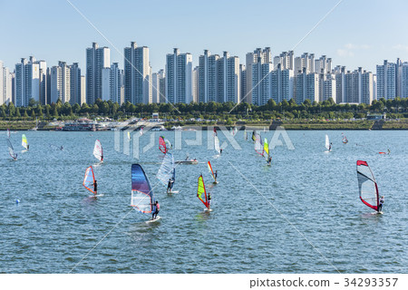Windsurfing, Han River Municipal Park, Jamsil, Songpa-gu, Han River, Seoul 34293357