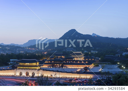 Gwanghwamun, Gyeongbokgung Palace (Historic Site No. 117), Jongno-gu, Seoul, Korea Gwanghwamun, Gyeongbokgung Palace (Historic Site No. 117), Jongno-gu, Seoul, Korea 34293584
