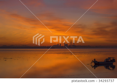 Fishing boat, Incheon Bridge, Incheon Fishing boat, Incheon Bridge, Incheon 34293737