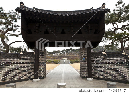 Byeonjae Juseong Sacred Site, Anseong-si, Gyeonggi-do 34294247