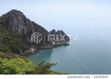 Hongdo, Daedouhae Marine National Park, Sinan County, Jeonnam Hongdo, Daedouhae Marine National Park, Sinan County, Jeonnam 34295687