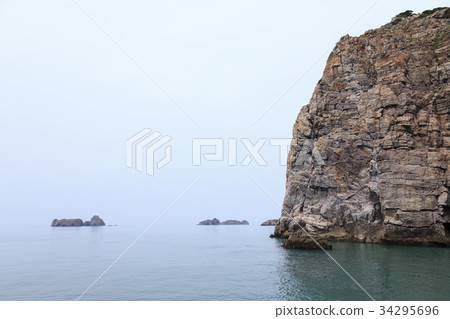 Hongdo, Daedouhae Marine National Park, Sinan County, Jeonnam 34295696