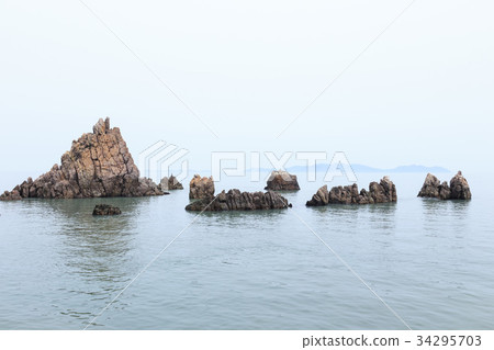 Hongdo, Daedouhae Marine National Park, Sinan County, Jeonnam Hongdo, Daedouhae Marine National Park, Sinan County, Jeonnam 34295703
