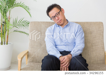 累了的中間人 累了的中間人 34296155