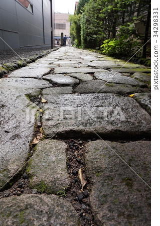 Former Karuizawa Jinguji Stone cobble 34298331