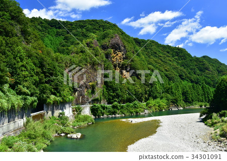 Views of the Koza River in Wakayama Prefecture Views of the Koza River in Wakayama Prefecture 34301091