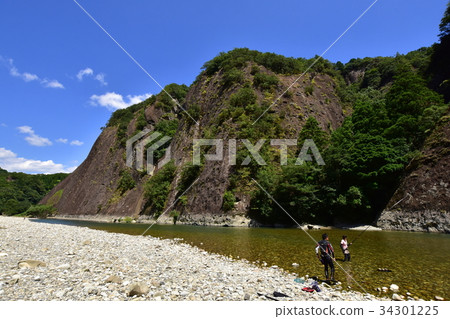 Monolith of the Koza River in Wakayama Prefecture Monolith of the Koza River in Wakayama Prefecture 34301225