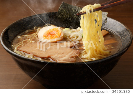 醬油拉麵 34301580