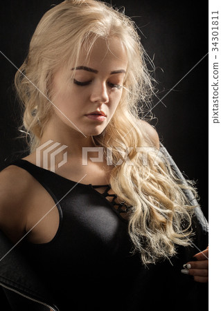 beautiful female portrait beautiful female portrait 34301811