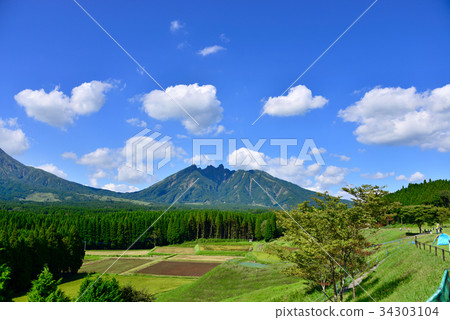 從阿蘇市政公園的視圖 34303104