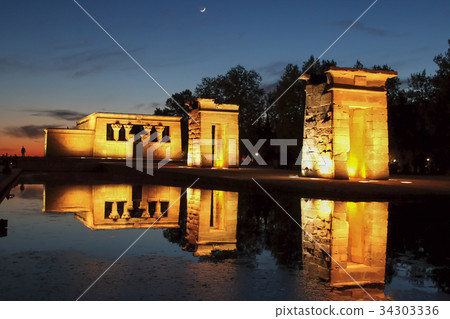 Madrid, Spain. Debod at night.  Egyptian temple. 34303336