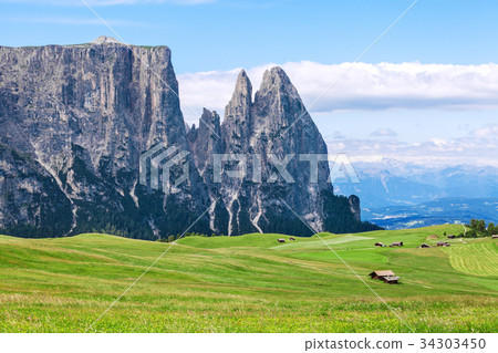 Amazing Sciliar mountains 34303450