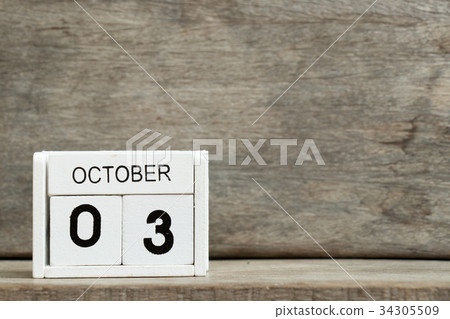 White block calendar date 3 and month October White block calendar date 3 and month October 34305509