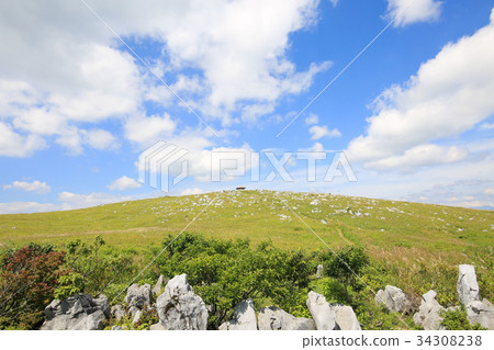 Landscape of Shikoku karst Tengu plateau 34308238