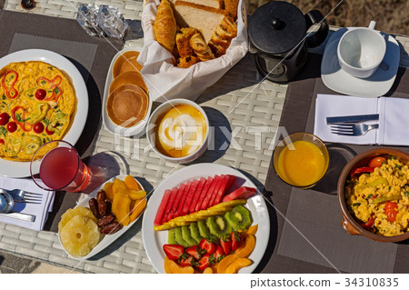 Breakfast for two Breakfast for two 34310835