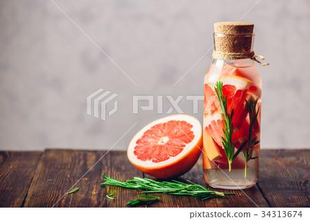 Summer Drink with Grapefruit and Rosemary. Summer Drink with Grapefruit and Rosemary. 34313674