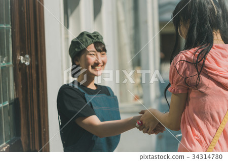 搖動 握手 扇子 34314780