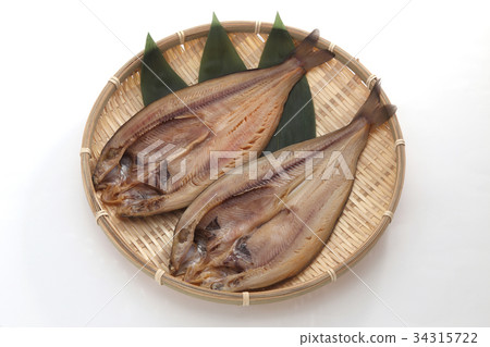 Opening of hokke 34315722
