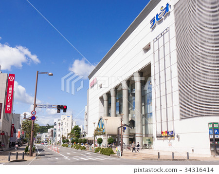 Komaki City Ekimae Shopping Street Street Komaki 3-Chome East Intersection 34316414