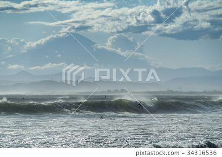 Kugenuma coast Kugenuma coast 34316536