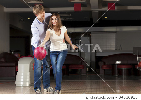Weekend at bowling 34316913