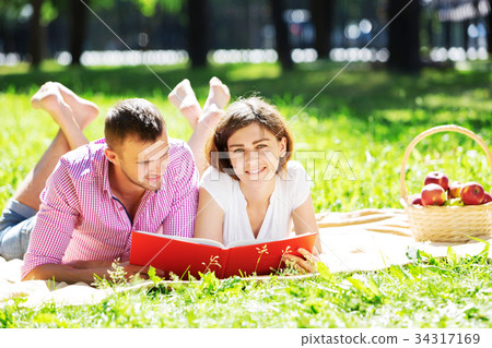 Having rest in park 34317169