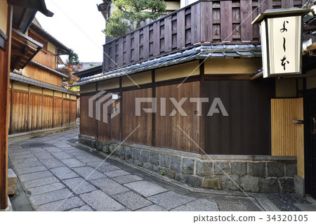 Ishizuchi Alley Kyoto 34320105