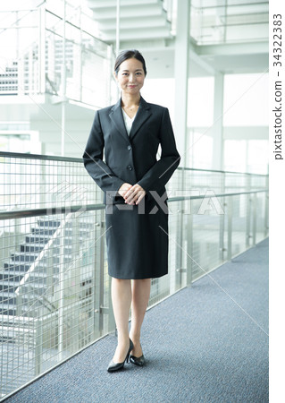 Business woman Business woman 34322383