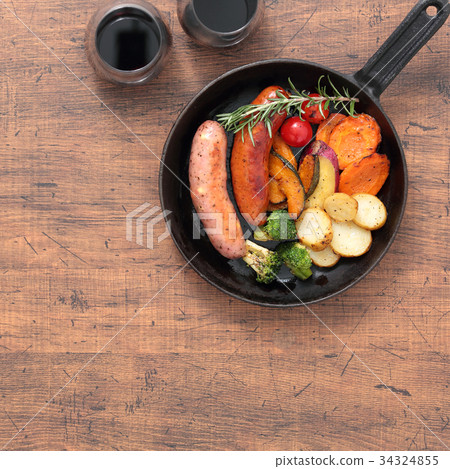 Skillet cooking Makoto 34324855