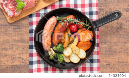 Skillet cooking Makoto 34325004