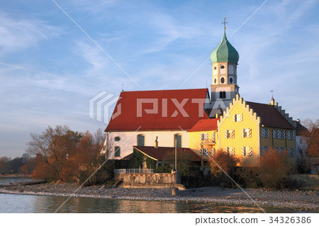 Wasserburg at Lake Constance at sunset, Germany Wasserburg at Lake Constance at sunset, Germany 34326386