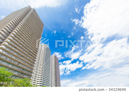 與塔公寓的都市風景 34329699